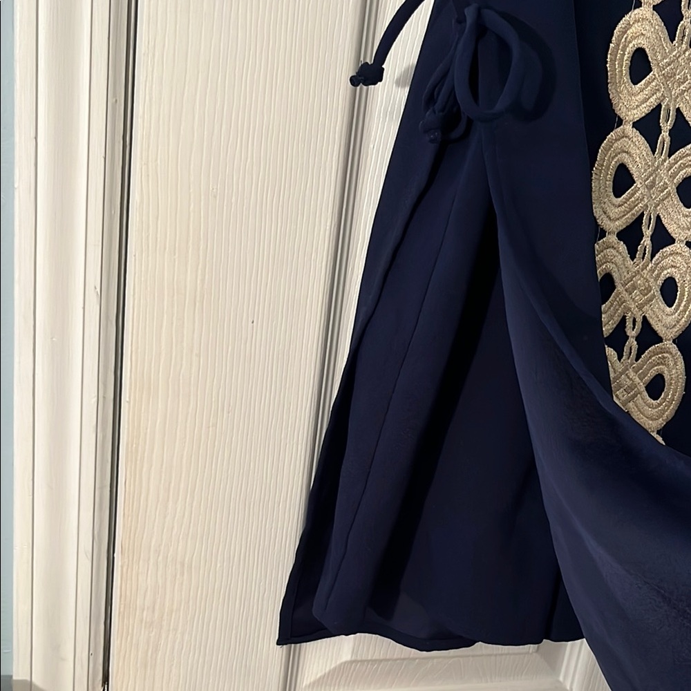 Lilly Pulitzer Navy Blue Romper with Gold Embroidery size 0 - Picture 4 of 7